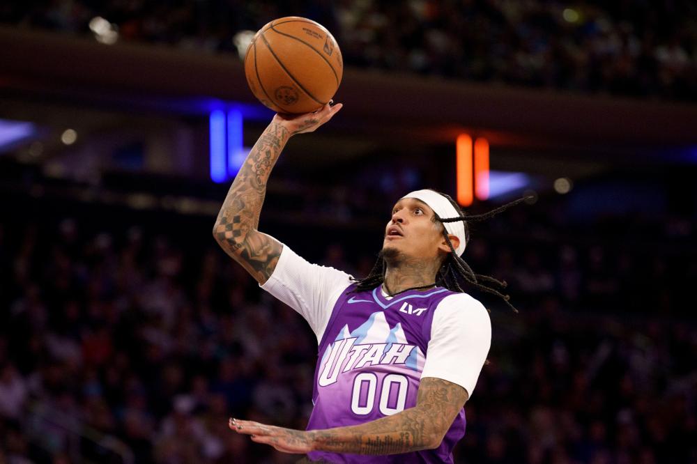 前英超裁判：穆帅曾打断球员采访来称赞我，我对他真是爱恨交织.