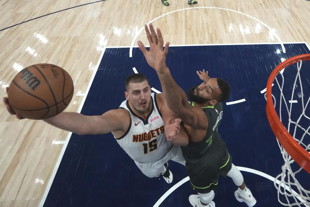 德约含泪回忆童年：全家仅剩10美元，父亲为他的网球梦向黑帮借钱